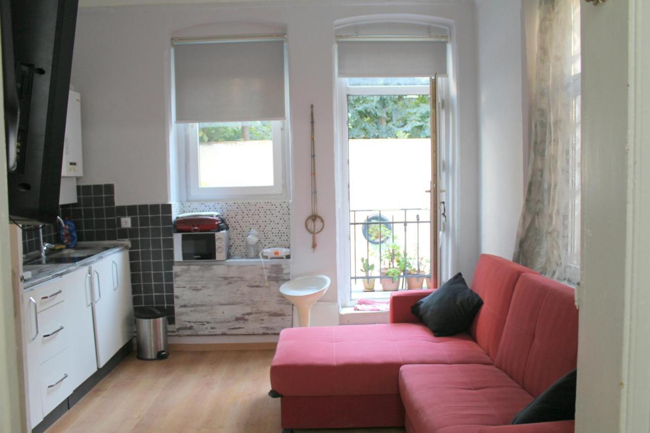 For Those Who Want To Be Close To Beyoglu Istiklal Street Appartement Istanboel Buitenkant foto