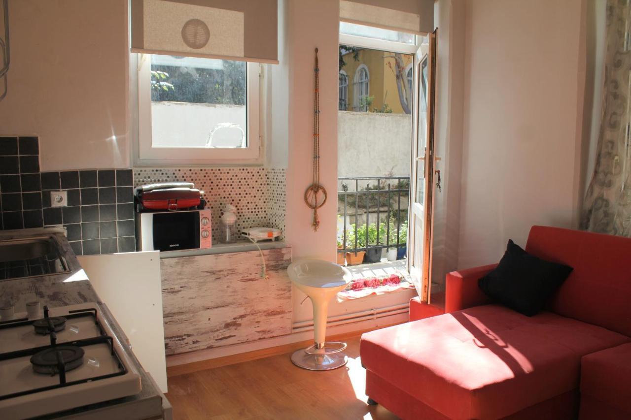 For Those Who Want To Be Close To Beyoglu Istiklal Street Appartement Istanboel Buitenkant foto